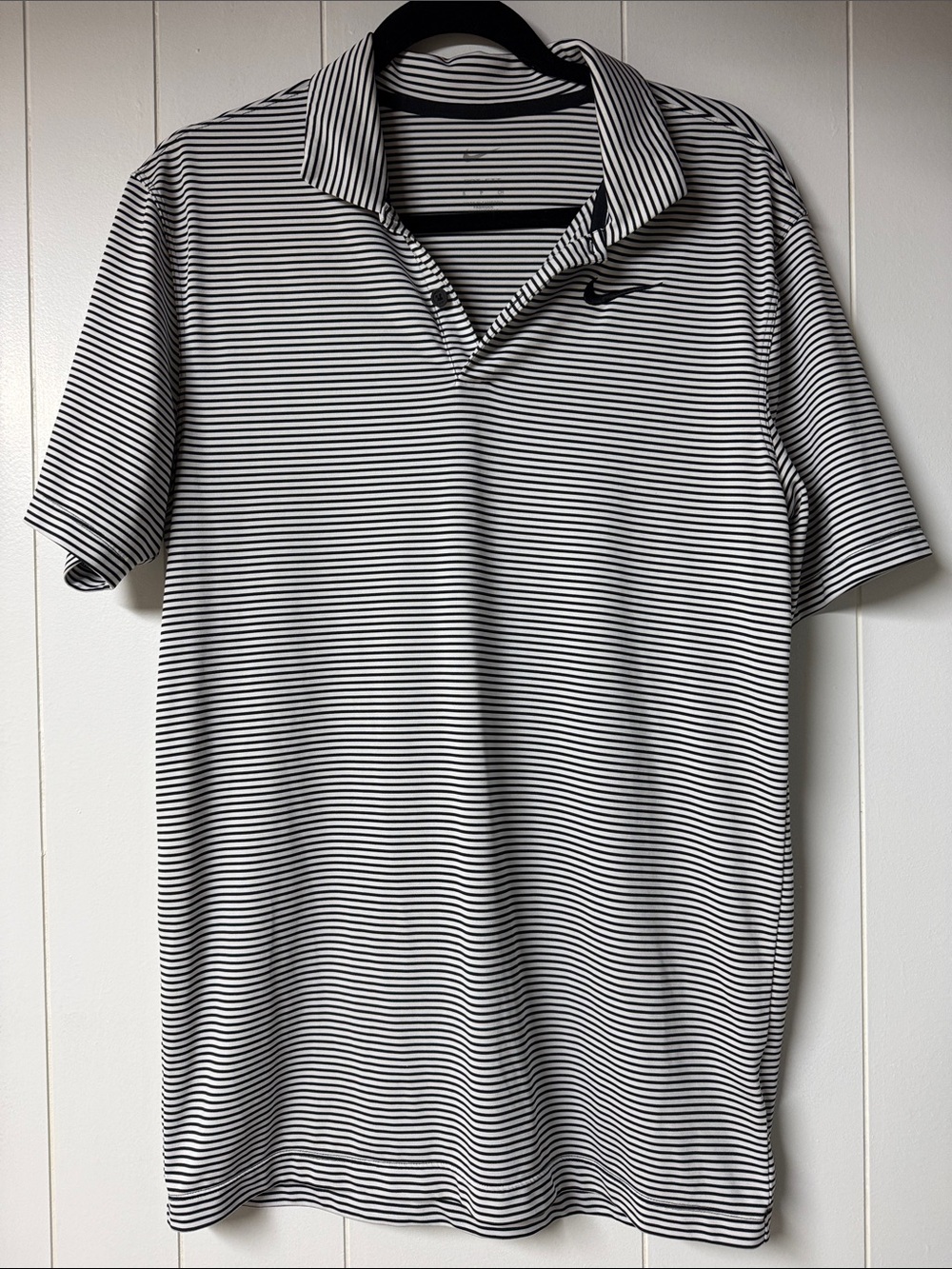Nike Men’s Black & White Thin-Striped Polo